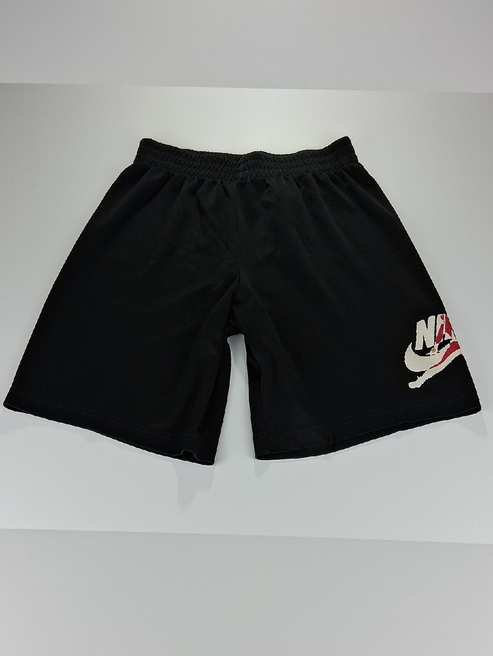 Boys Nike Air Jordan Black Athletic Shorts Size Medium with Logo, No Pockets